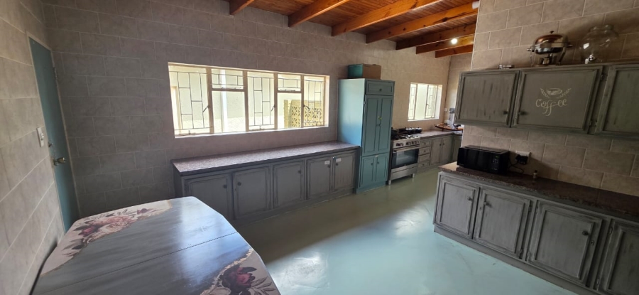 4 Bedroom Property for Sale in Flamwood North West